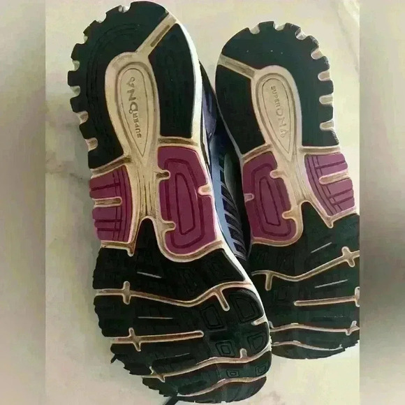 Brooks Women's Transcend 5 Running Shoes - Size 11.5 - Black/Purple - - Picture 6 of 8